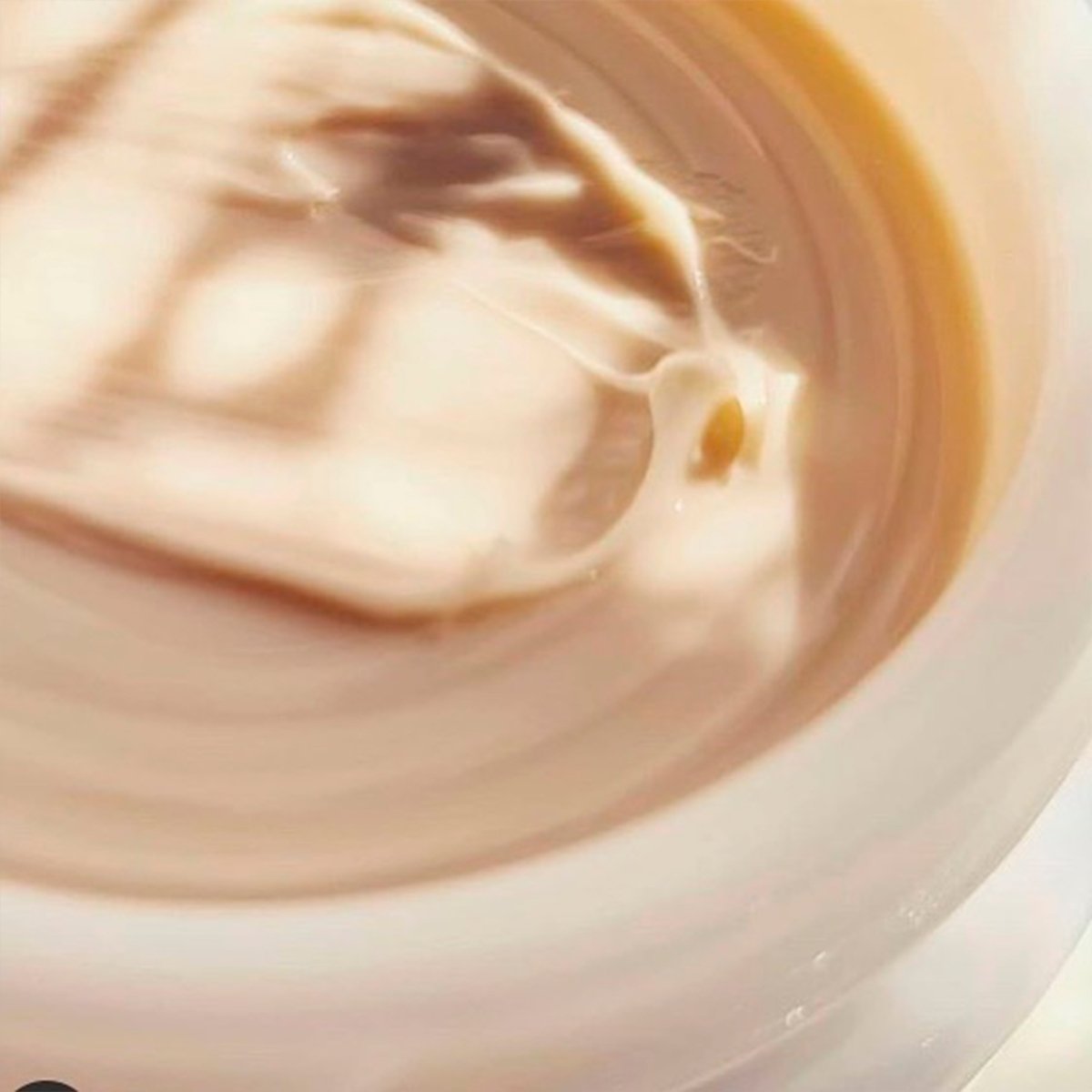 Baume 27 Corps - Cosmetics 27 - Balm - Aida Bicaj