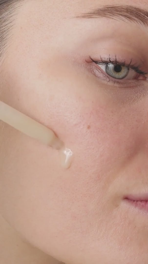 Essence 27 Plumping hydrating serum - how to apply