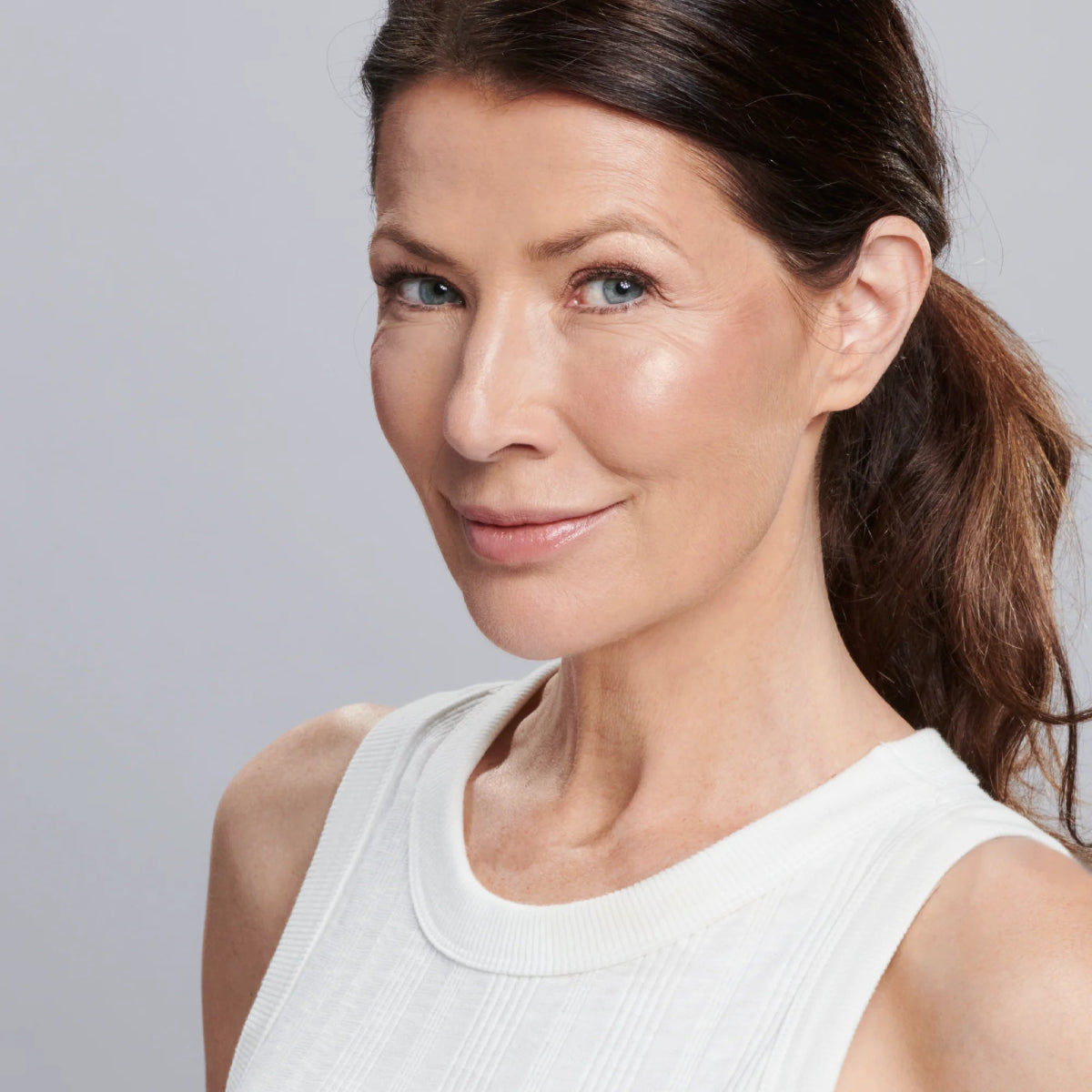 Sunforgettable® Total Protection® Brush - On Shield Glow SPF 50 - Colorescience - Sun Care - Aida Bicaj