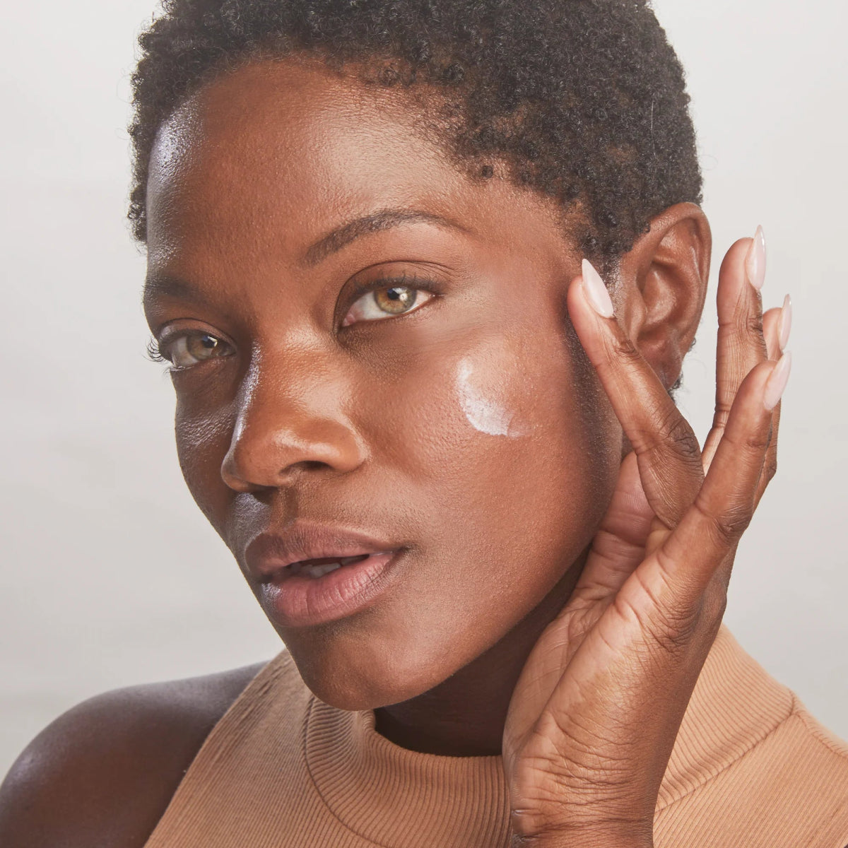 Total Protection® No - Show™ Mineral Sunscreen SPF 50 - Colorescience - Sun Care - Aida Bicaj