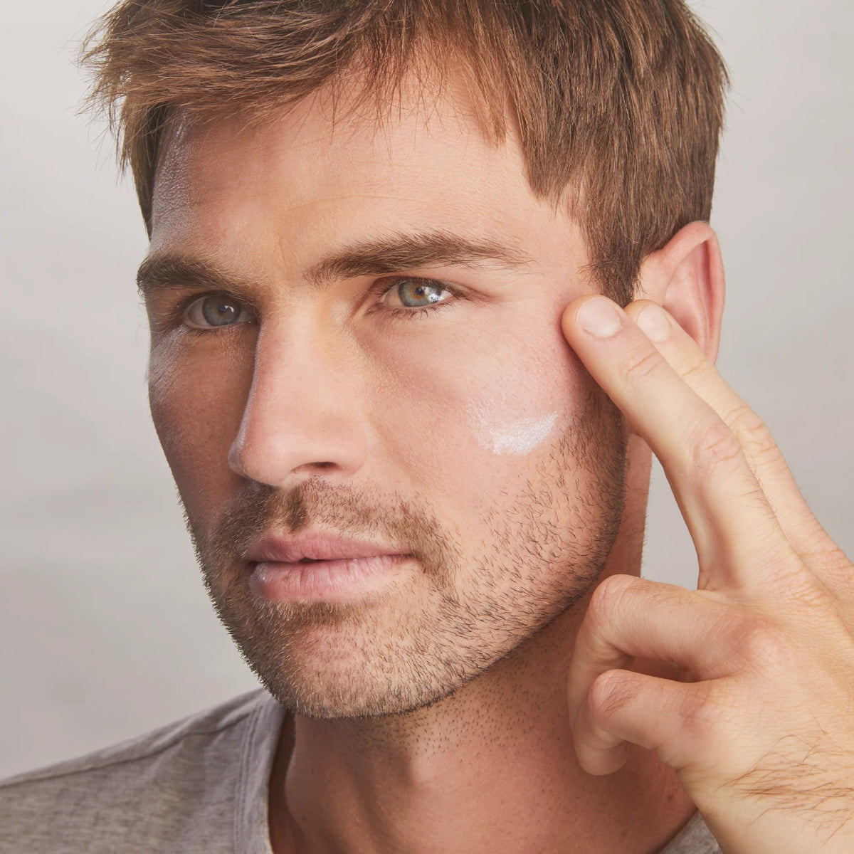 Total Protection® No - Show™ Mineral Sunscreen SPF 50 - Colorescience - Sun Care - Aida Bicaj